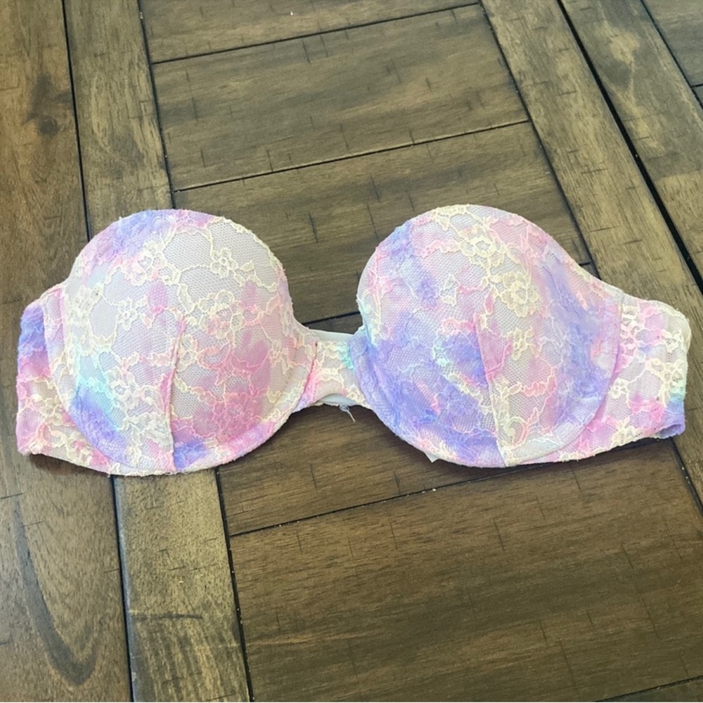 Victoria's Secret Pastel Lace Bra